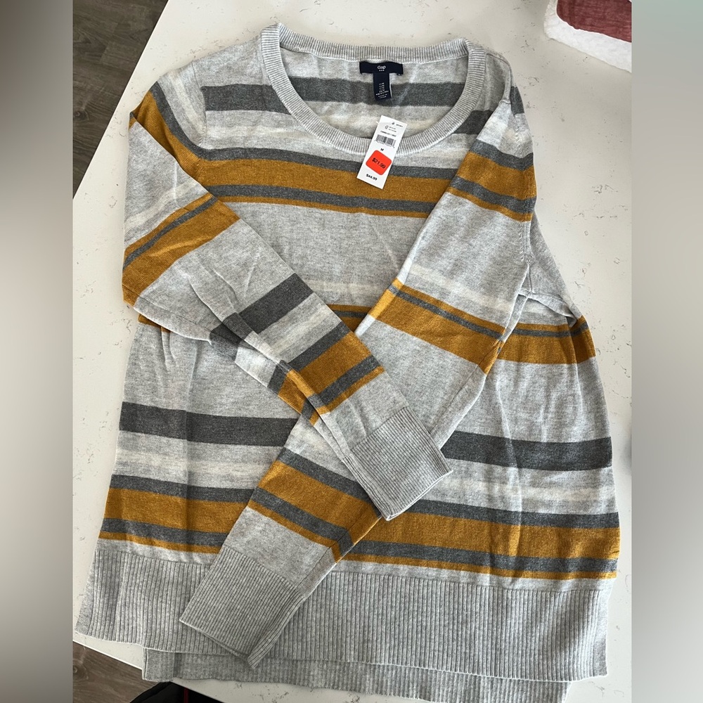 GAP, NWT, sweater, size Medium, gray, striped.